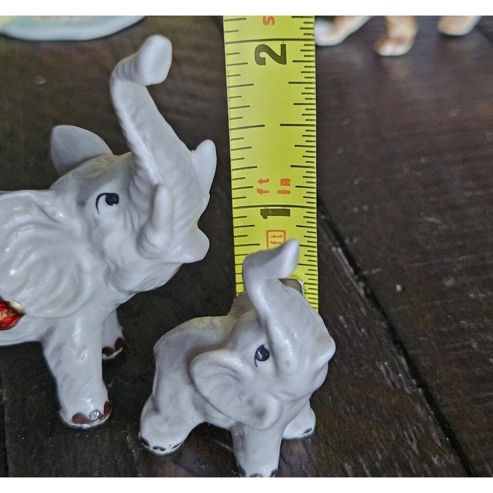Vintage Bone China Elephant Figurines Family of 3 Hand Painted Japan Trunks Up - Picture 6 of 9